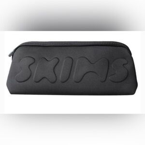 SKIMS Neoprene cosmetic bag